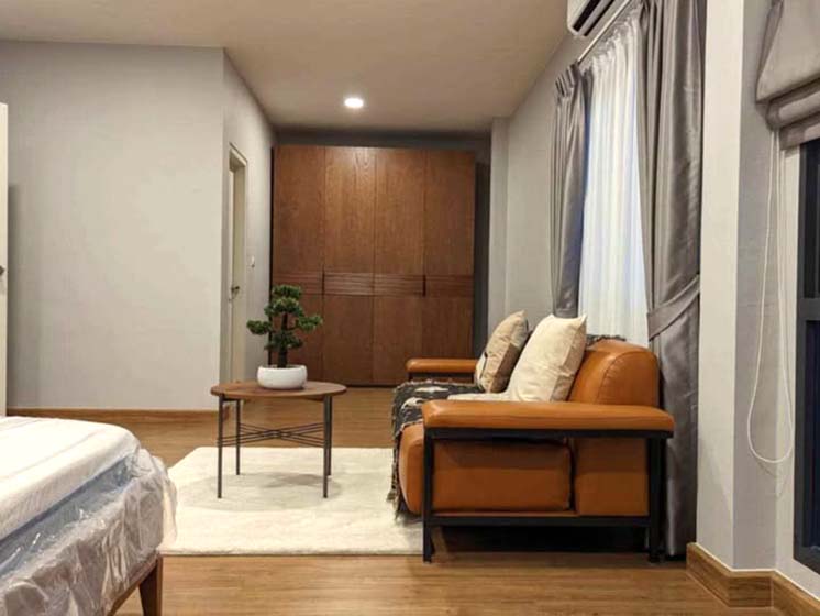 House with Shared Pool in Bangnatrad 